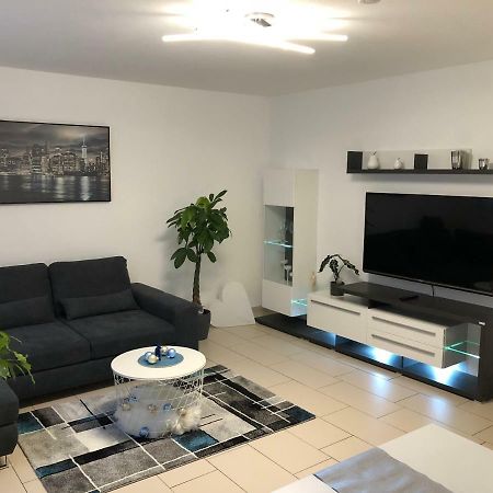 Ferienwohnung Holiday Home Mit Netflix 헤르볼츠하임 외부 사진