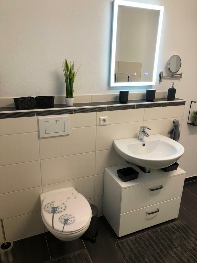 Ferienwohnung Holiday Home Mit Netflix 헤르볼츠하임 외부 사진